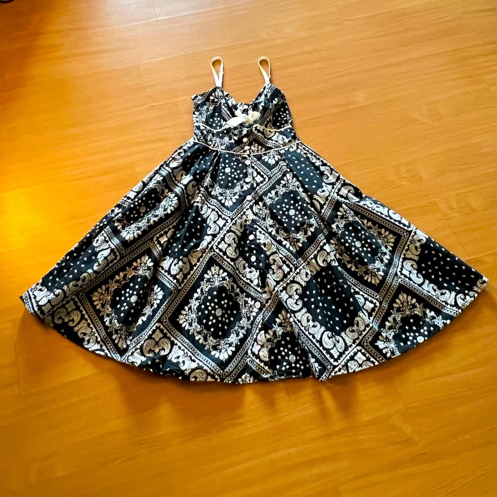 Unique Vintage Black and White Spaghetti Strap Sundress Sz M